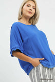 Frayed and Scalloped Linen Cotton Top in Blue