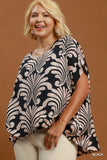 Abstract Print Bubble Hem Top in Black