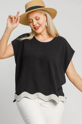 Scalloped Hem Linen Cotton Top in Black